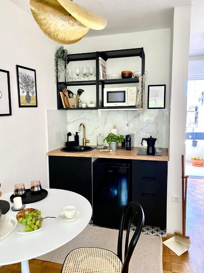 Modern Couples Coastal Getaway Mm Apartment ซริกเวนิซา ภายนอก รูปภาพ